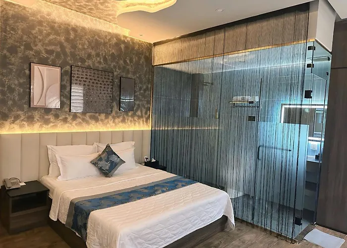 Eden Hotel